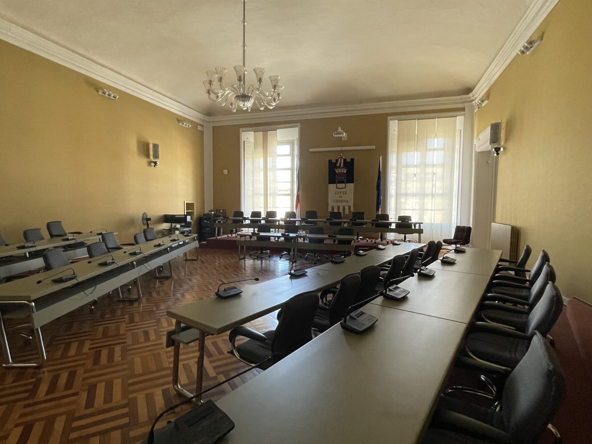 immagine sala consiglio